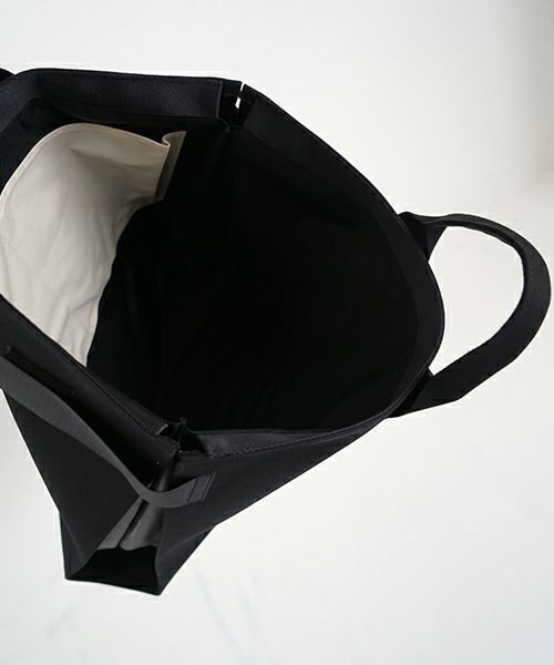 macromauro  マクロマウロ WRAP BAG TOTO CANVAS L(BLACK)