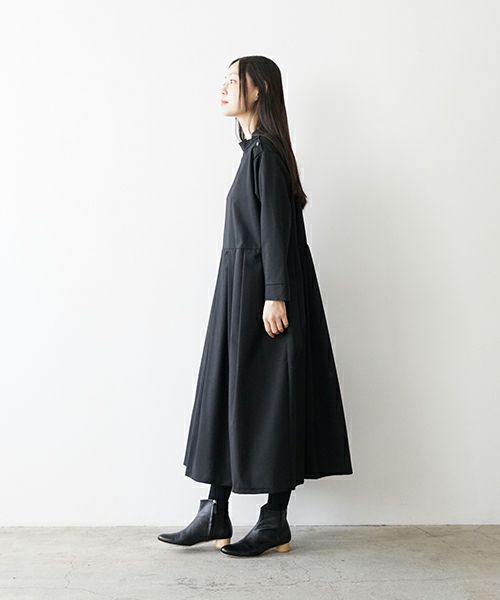 Mochi モチ hight neck tuck dress[ma20-op-01/black] ハイネック
