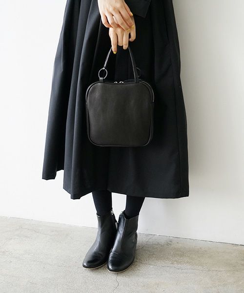 Mochi モチ box bag[ma-pro-26/black] 鹿革 ボックスバッグ