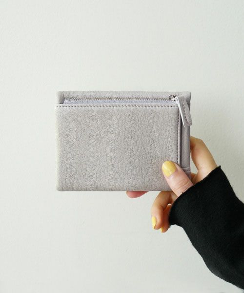 Mochi モチ trifold wallet[ma-pro-28/green grey] 鹿革 3つ折り財布