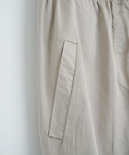 KristenseN DU NORD クリステンセンドゥノルド Casual tapered pants [I-392/950/02 Jute]