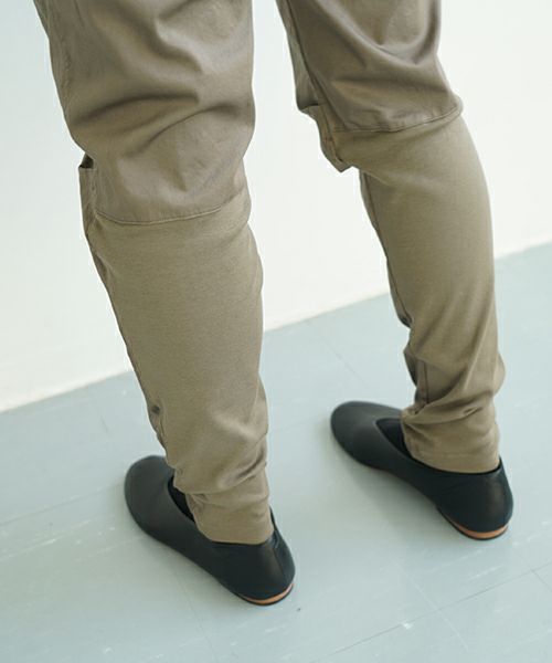 KristenseN DU NORD   クリステンセンドゥノルド Casual tapered pants [I-392/950/04 Clay]