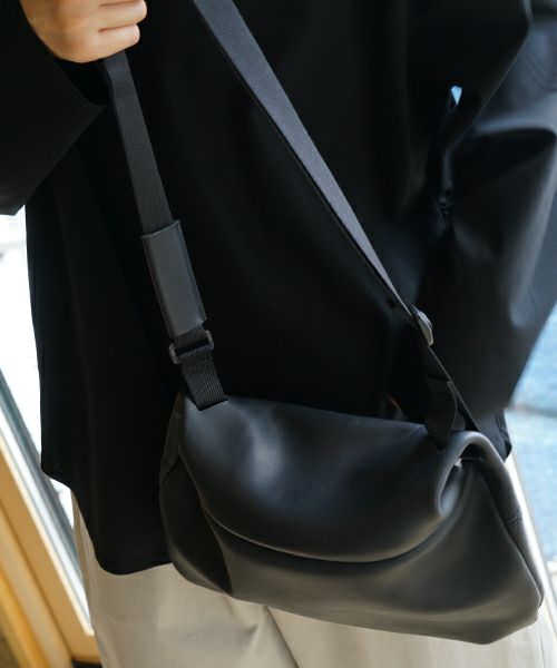 macromauro マクロマウロtonybob mini n [black]　トニーボブミニ がま口ショルダーバッグ