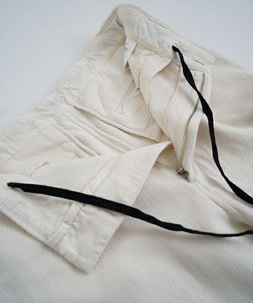 YOKO SAKAMOTOヨーコサカモトWORK TROUSERS [ECRU] YS - 24AW - 43テーパードトラウザー