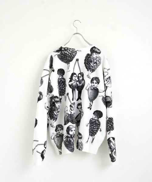 HCAHCUMあちゃちゅむフルーツ女スエット（white)