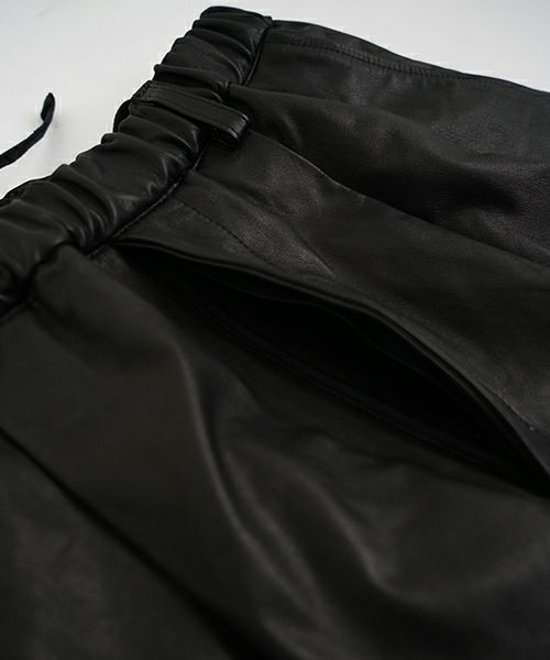 YOKO SAKAMOTOヨーコサカモト DOUBLE PLEATED EASY SHORTS [BLACK] YS - 25SS - 04