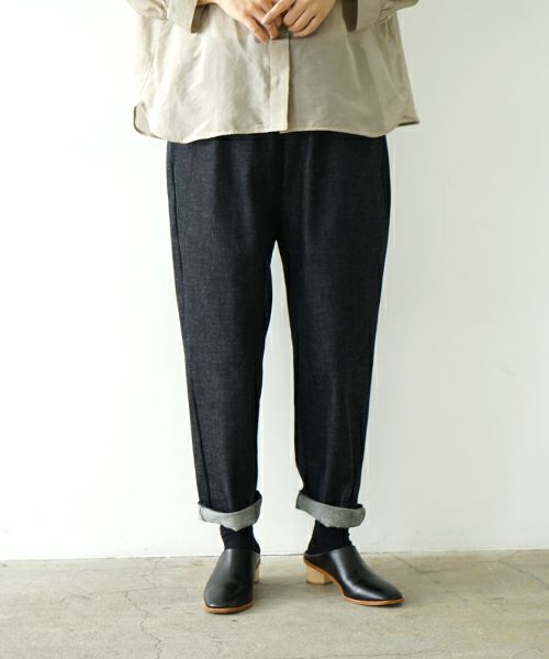 パンツ mochi Mochi モチ denim tapered easy pants デニムテーパードパンツ