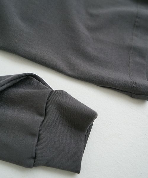 YOKO SAKAMOTO ヨーコサカモトBIG L/S POCKET T-SHIRT[GRAY/YS-25SS-88] ロングTシャツ