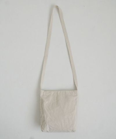 YOKO SAKAMOTO ヨーコサカモトRESEARCHER BAG MEDIUM[ECRU/YS-RE-BAG-M] ショルダーバッグ