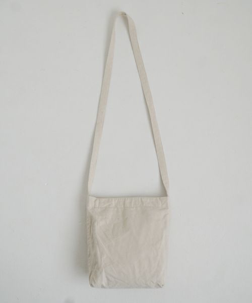 YOKO SAKAMOTO ヨーコサカモトRESEARCHER BAG MEDIUM[ECRU/YS-RE-BAG-M] ショルダーバッグ