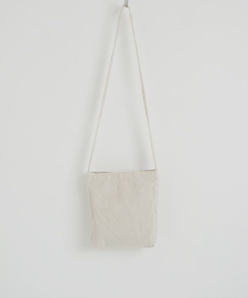 YOKO SAKAMOTO ヨーコサカモトRESEARCHER BAG MEDIUM[ECRU/YS-RE-BAG-M] ショルダーバッグ