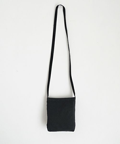 YOKO SAKAMOTO ヨーコサカモトRESEARCHER BAG SMALL[BLACK/YS-RE-BAG-S] ショルダーバッグ