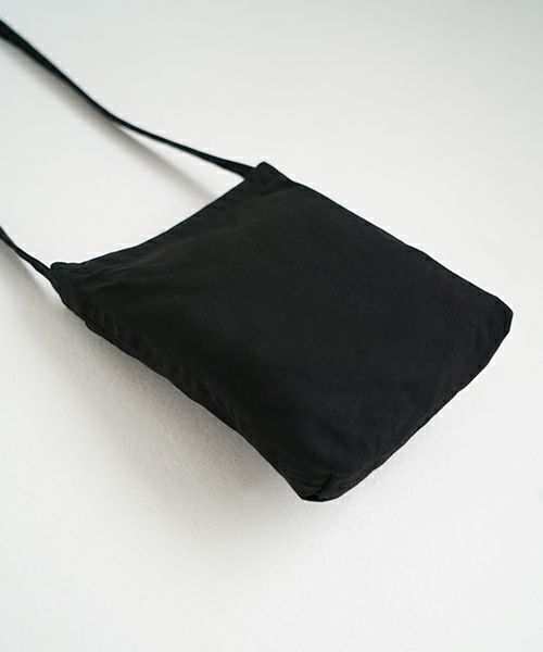 YOKO SAKAMOTO ヨーコサカモトRESEARCHER BAG SMALL[BLACK/YS-RE-BAG-S] ショルダーバッグ