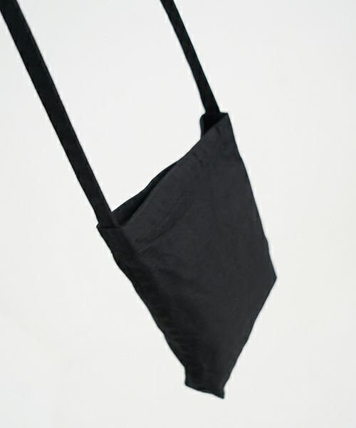 YOKO SAKAMOTO ヨーコサカモトRESEARCHER BAG SMALL[BLACK/YS-RE-BAG-S] ショルダーバッグ