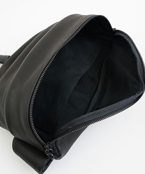 VU PRODUCTヴウ プロダクト panel body bag (black) vu-product-B19ボティーバッグ