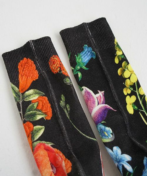 AHCAHCUMあちゃちゅむflower socks