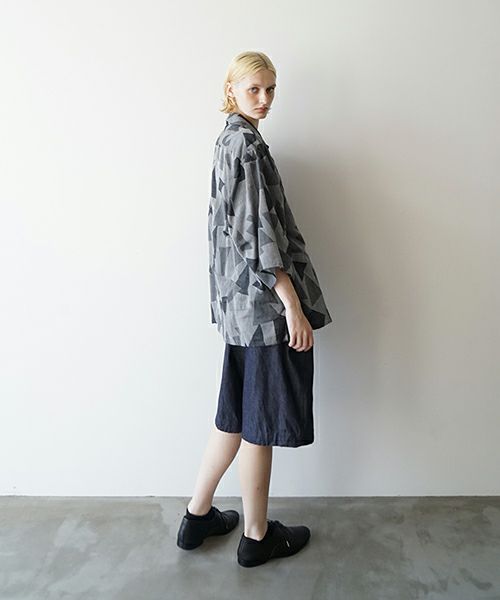 VUヴウgeometric open collar shirt [WHITE×BLACK］幾何学開襟シャツ vu-sht-005