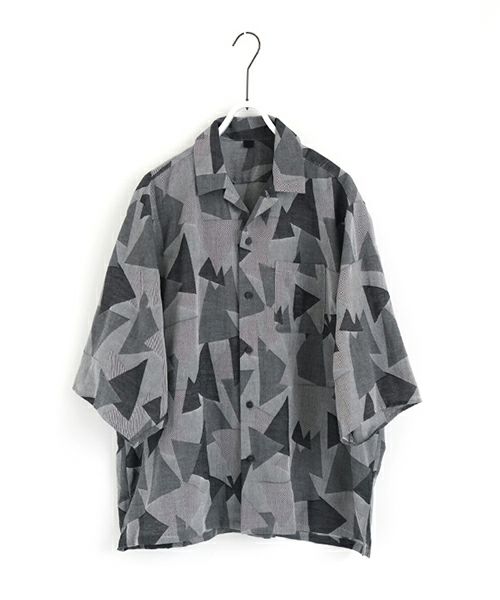 VUヴウgeometric open collar shirt [WHITE×BLACK］幾何学開襟シャツ vu-sht-005