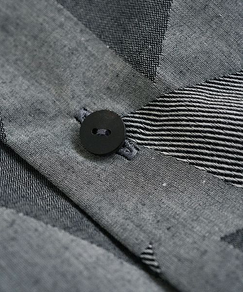 VUヴウgeometric open collar shirt [WHITE×BLACK］幾何学開襟シャツ vu-sht-005