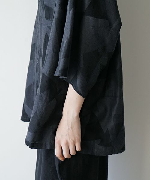 VUヴウgeometric open collar shirt [BLACK×STEEL］幾何学開襟シャツ vu-sht-005