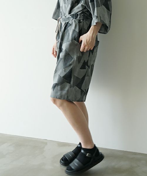 VUヴウgeometric easy short pants [WHITE×BLACK] 幾何学ショートパンツ vu-pnt-010