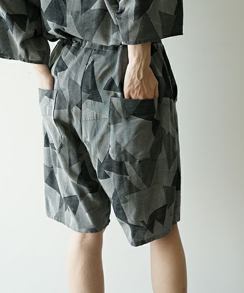VUヴウgeometric easy short pants [WHITE×BLACK] 幾何学ショートパンツ vu-pnt-010