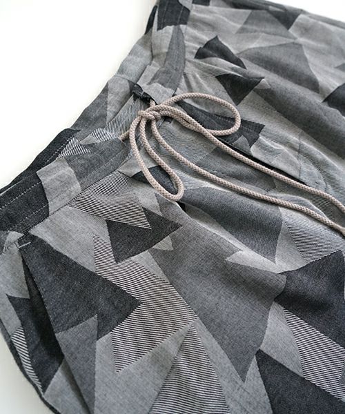 VUヴウgeometric easy short pants [WHITE×BLACK] 幾何学ショートパンツ vu-pnt-010