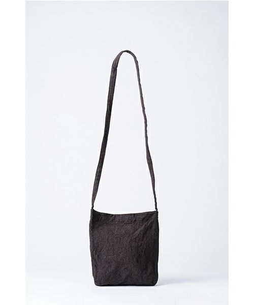 YOKO SAKAMOTOヨーコサカモトRESEARCHER BAG MEDIUM[SUMI INK/YS-RE-BAG-M] ショルダーバッグ