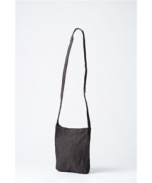YOKO SAKAMOTOヨーコサカモトRESEARCHER BAG MEDIUM[SUMI INK/YS-RE-BAG-M] ショルダーバッグ