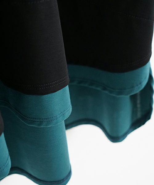 VUヴウtwo slit t-shirt [BLACK×BLUE GREEN] vu-cut-004重ねスリットtシャツ