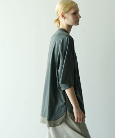 VU<br>ヴウ<br>two slit t-shirt [DEEP KHAKI×OLIVE] vu-cut-004<br>重ねスリットtシャツ