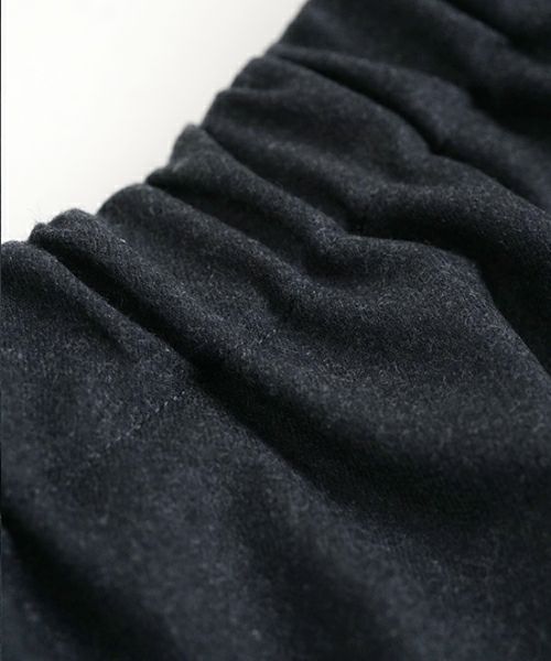 VU ヴウ 【Standard】cropped pants flannel wool [CHARCOAL GRAY] vu-pnt-005