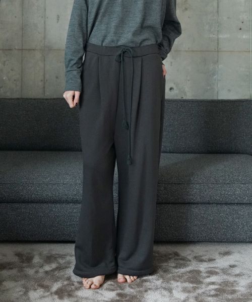 VU ヴウ sweat wide pants [GRAHITE] vum-pt-06