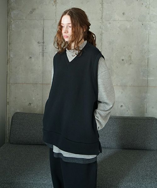 VU ヴウ v vest  cotton wool [BLACK] vum-kn01