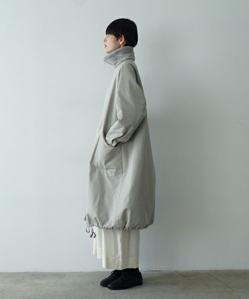 Mochiモチfinx gabardine coat [chalk/ma23-co-01]