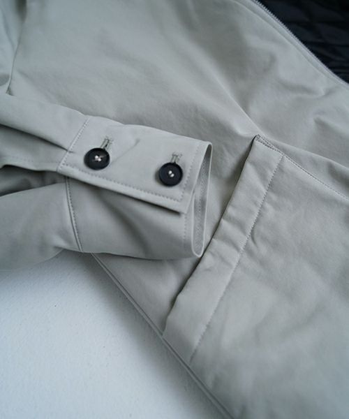 Mochiモチfinx gabardine coat [chalk/ma23-co-01]