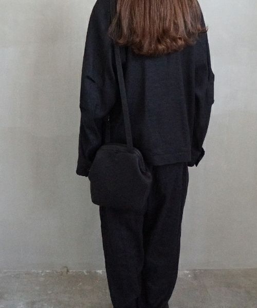 VU PRODUCTヴウプロダクトgama shoulder bag deer leather slim (BLACK)鹿革がま口スリムショルダーバッグvu-product-b21_b