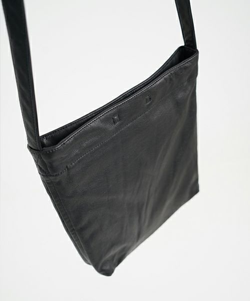YOKO SAKAMOTO / ヨーコサカモト RESEARCHER BAG-MEDIUM[BLACK-FG