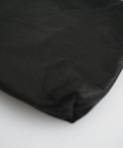 YOKO SAKAMOTO / ヨーコサカモトRESEARCHER BAG-MEDIUM[BLACK-FG] YS-BAG-LE-M