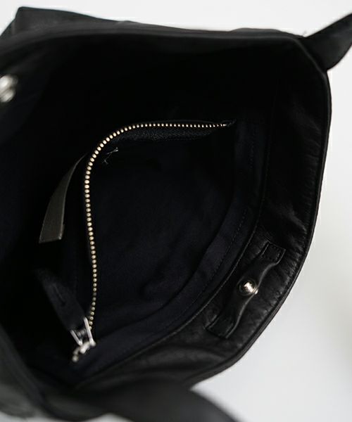 YOKO SAKAMOTO / ヨーコサカモトRESEARCHER BAG-MEDIUM[BLACK-FG] YS-BAG-LE-M