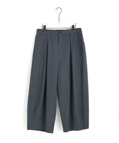 VU / ヴウtuck wide cropped pants finx cotton [GRAPHITE] vu-pnt-012