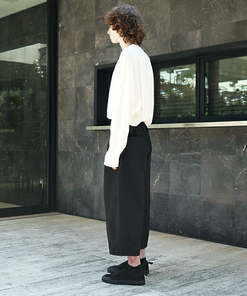 VU / ヴウtuck wide cropped pants finx cotton [BLACK] vu-pnt-012