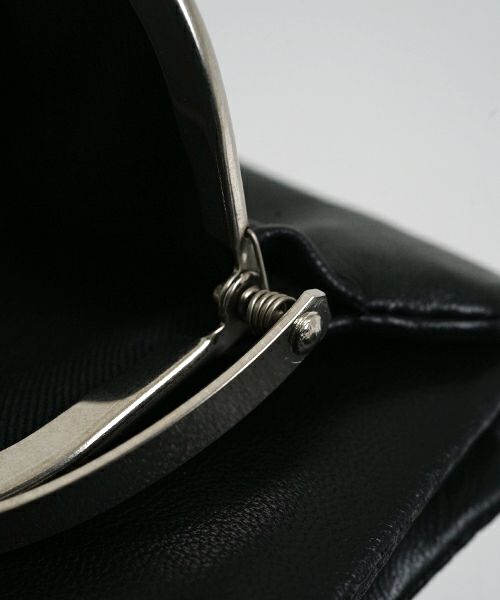 ED ROBERT JUDSONエド ロバート ジャドソンframe trifold wallet[B01SEWL-72LD/lambskin 050 black]フレームハーフウォレット サイフ